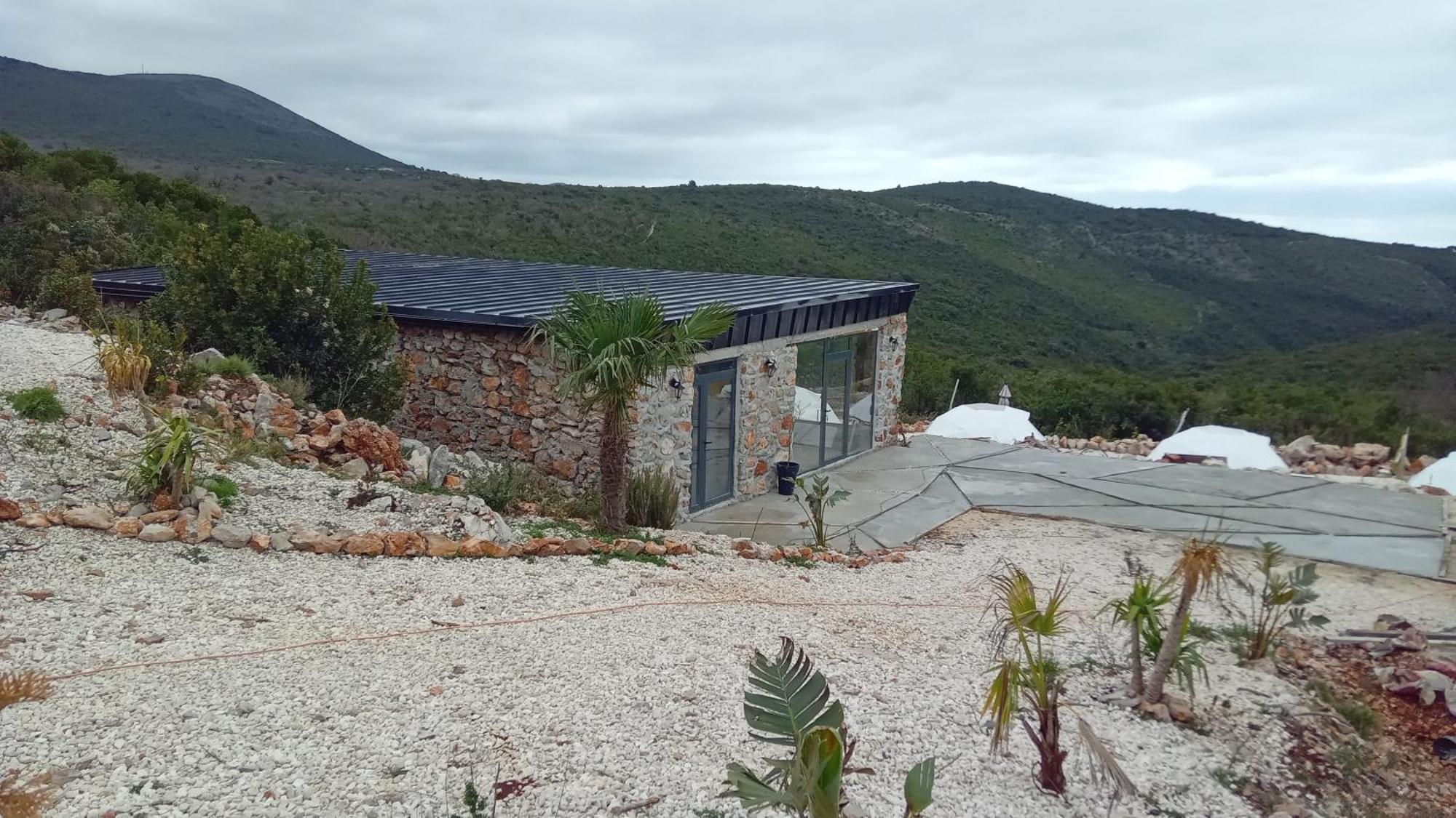 Glamping Peninsula Lustica Rose Villa Tivat Ngoại thất bức ảnh