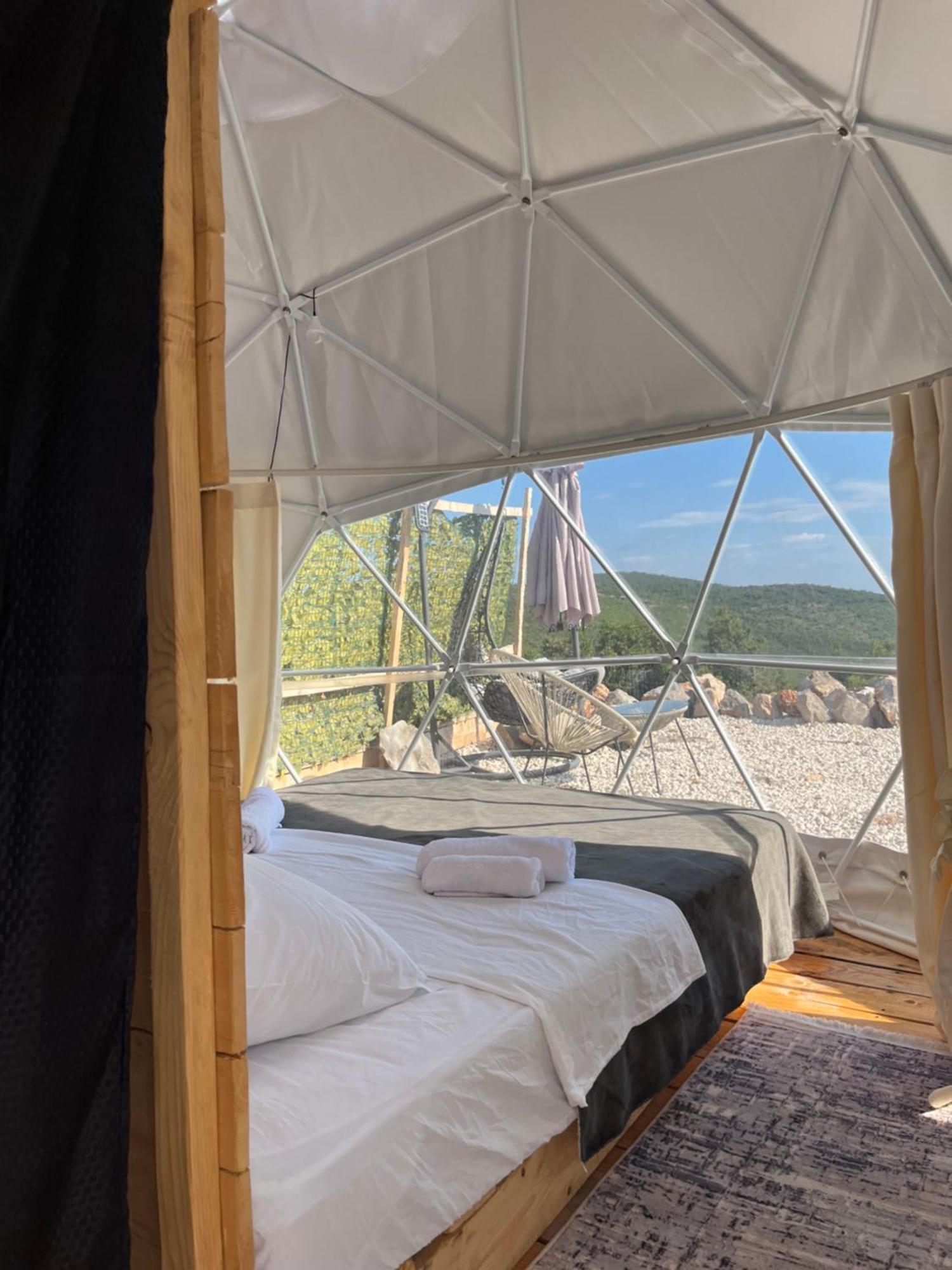 Glamping Peninsula Lustica Rose Villa Tivat Ngoại thất bức ảnh